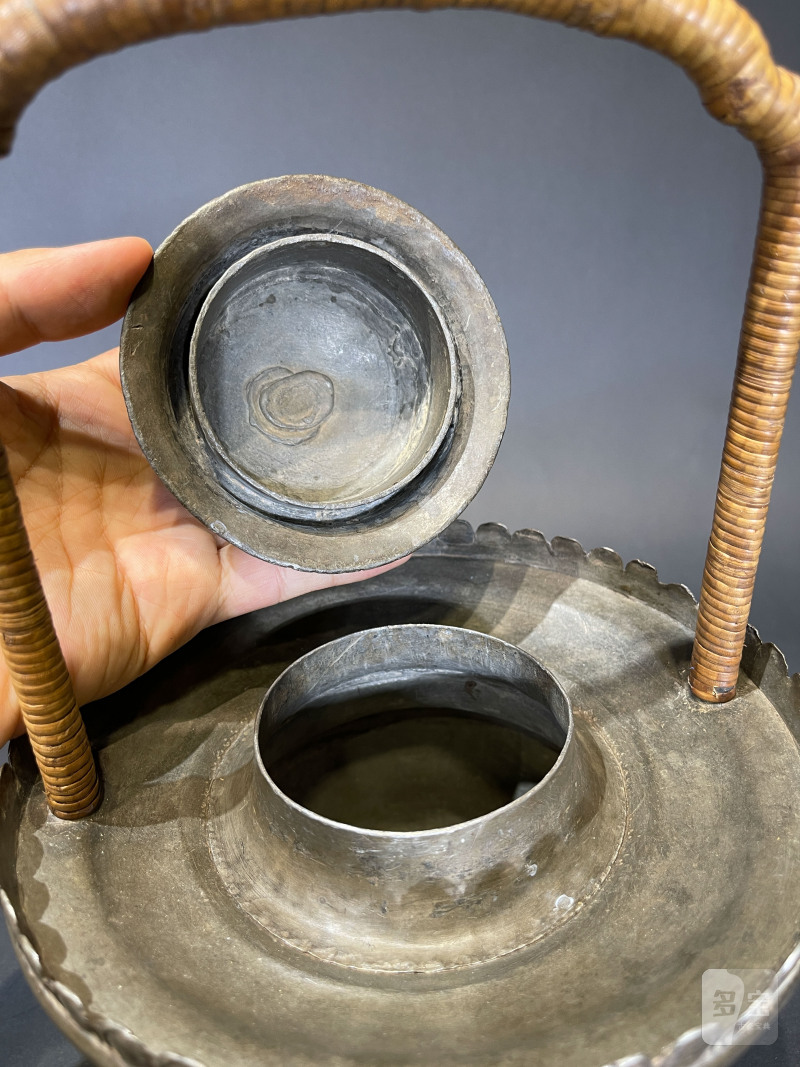 清 铜提篮式温酒器 - 图6